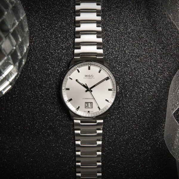 Mido Commander II Big Date 42mm Caliber 80...