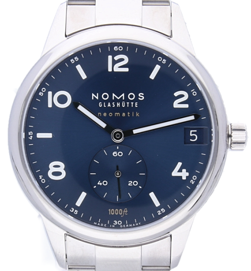 Nomos Glashütte Club Sport neomatik 42 Datum blau 782