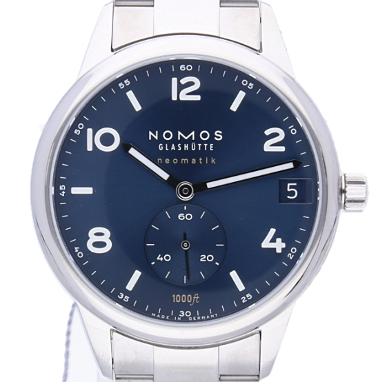 Nomos Glashütte Club Sport neomatik 42 Datum blau 782