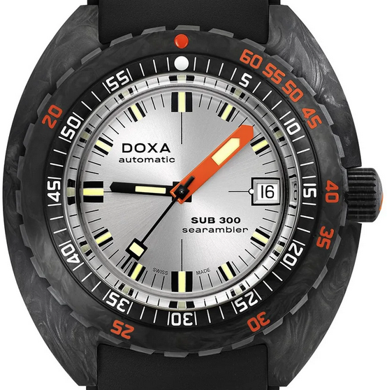 Doxa Sub 300 Carbon Searambler 822.70.021.20