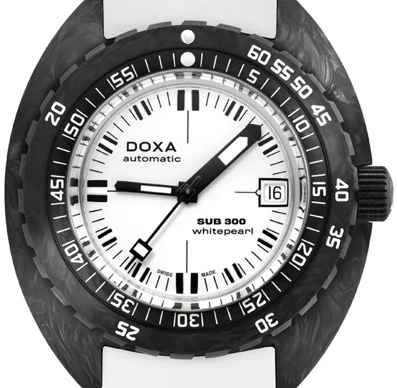 Doxa Sub 300 Carbon Whitepearl 822.70.011.23
