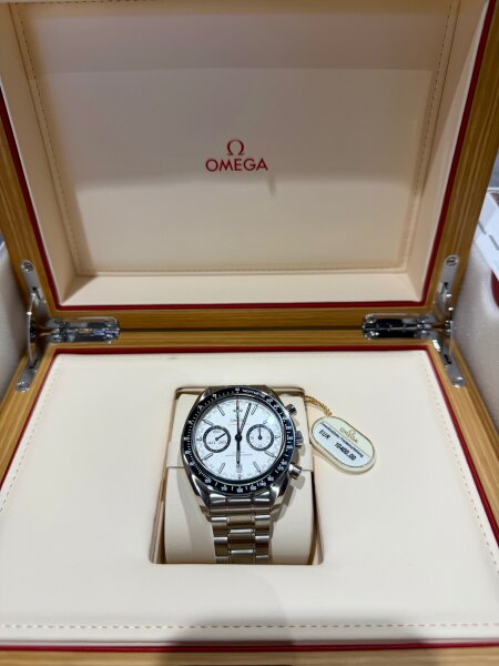 Omega Speedmaster Racing Chronograph 44,25...