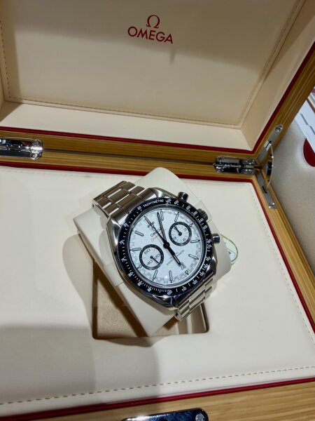 Omega Speedmaster Racing Chronograph 44,25...