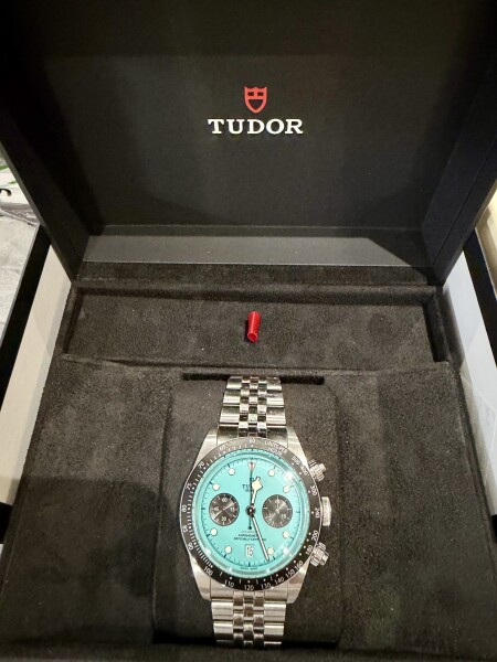 Tudor Heritage Black Bay Chrono 41mm 79360N "Flamingo Blue"