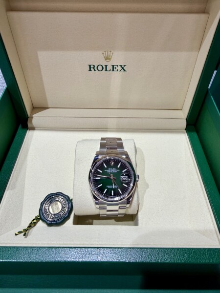 Rolex Datejust 36 126200 Oyster Ombre