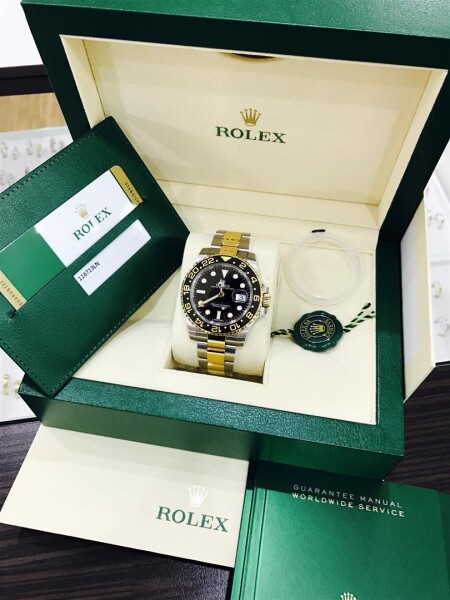 Rolex GMT Master II 116713LN